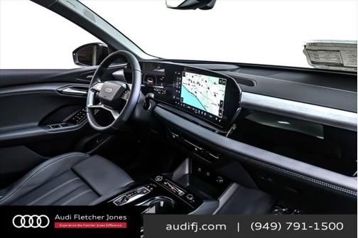 2025 Audi Q6 e-tron Premium Plus quattro