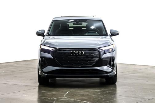 2024 Audi Q4 e-tron Premium Plus 50 quattro