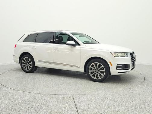 Carrara White 2018 Audi Q7 3.0T Premium Plus