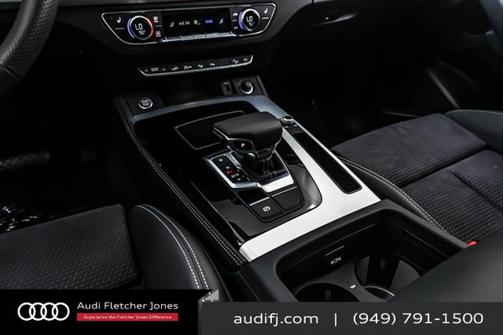 2024 Audi Q5 55 S line Prestige