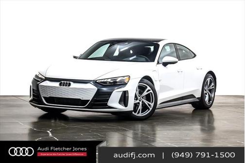 2024 Audi e-tron GT Premium Plus quattro