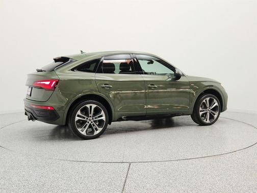 District Green Metallic 2023 Audi Q5 45 S line Prestige