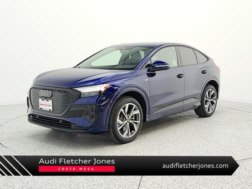 Navarra Blue Metallic 2023 Audi Q4 e-tron Sportback Prestige 50 quattro