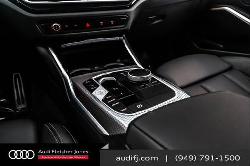 2024 BMW 330 i