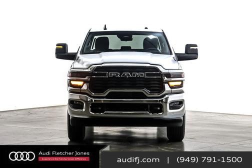 2025 RAM 2500 Big Horn Crew Cab 4x4 6'4' Box