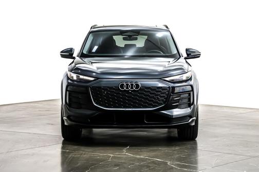 2025 Audi Q6 e-tron Premium Plus