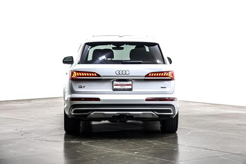 2023 Audi Q7 55 Prestige