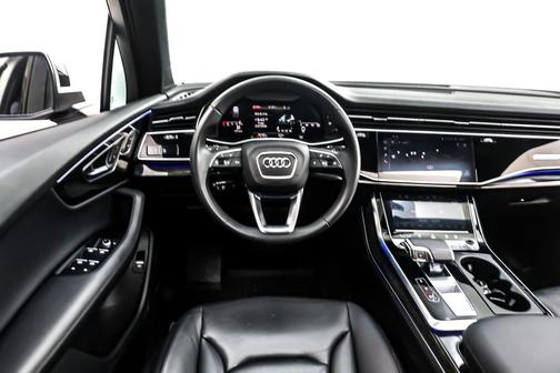 2023 Audi Q7 55 Prestige
