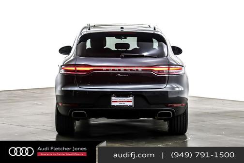 2021 Porsche Macan AWD