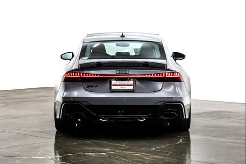 2025 Audi RS 7 4.0T Performance