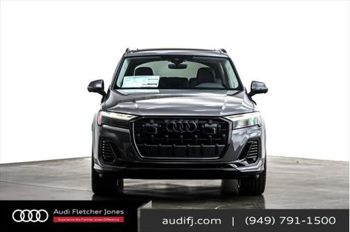 2025 Audi Q7 55 Premium Plus