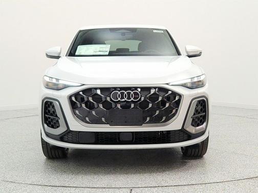 Glacier White Metallic 2026 Audi Q5 Sportback Premium Plus TFSI quattro S tronic