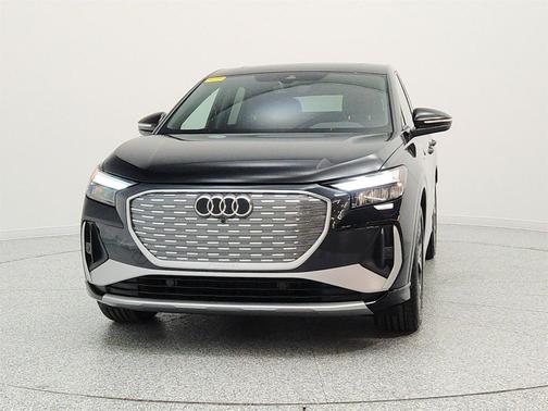 Mythos Black Metallic 2024 Audi Q4 e-tron Sportback Premium 55 quattro