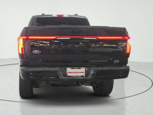 Agate Black Metallic 2022 Ford F-150 Lightning LARIAT