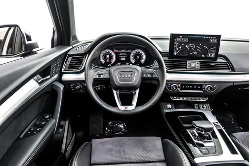2024 Audi Q5 55 S line Prestige