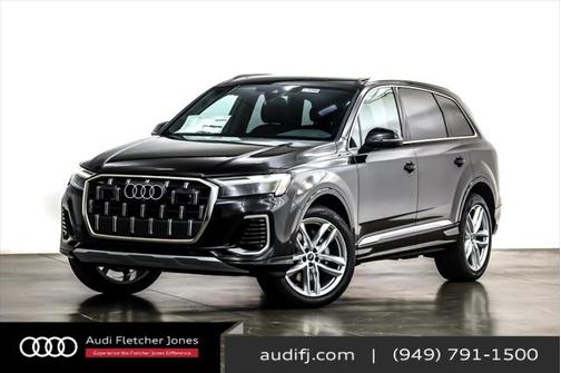 2025 Audi Q7 55 Premium Plus