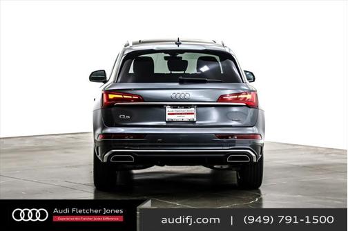 2024 Audi Q5 45 S line Premium