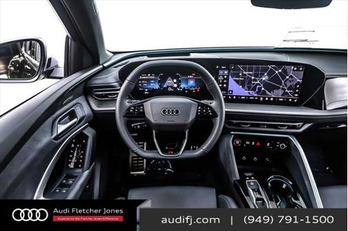 2025 Audi SQ5 3.0T Premium Plus