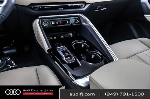 2025 Audi Q5 Premium