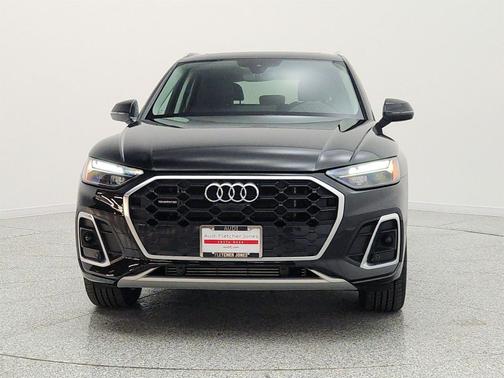Mythos Black Metallic 2023 Audi Q5 55 S line Premium Plus