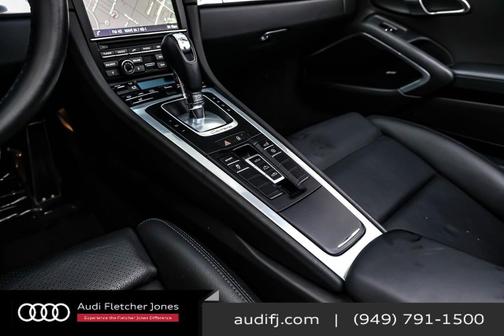 2015 Porsche 911 Carrera