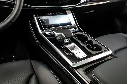 2026 Audi Q7 55 Premium Plus