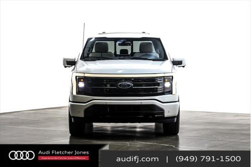 2022 Ford F-150 Lightning Platinum