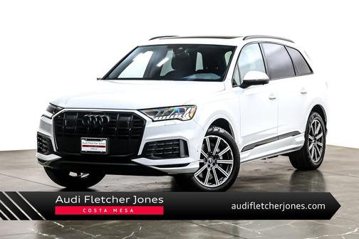 2023 Audi Q7 45 Premium Plus