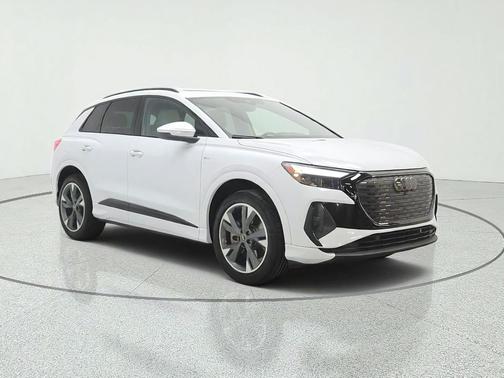 Glacier White Metallic 2023 Audi Q4 e-tron Premium Plus 50 quattro