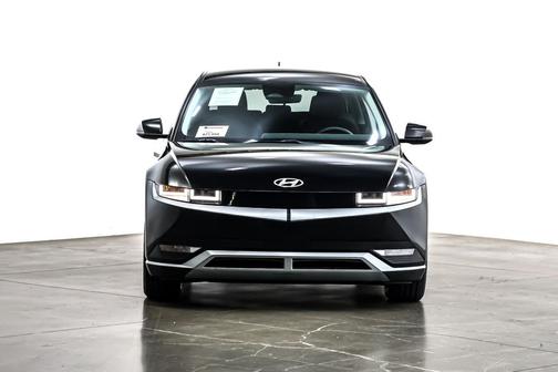 2023 Hyundai IONIQ 5 SE