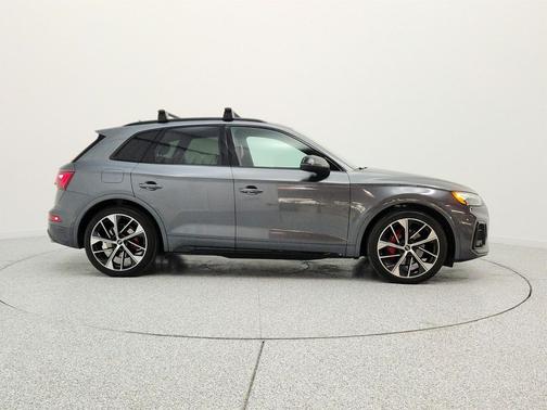 Daytona Gray Pearl Effect 2023 Audi SQ5 3.0T Premium Plus