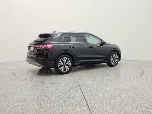 Mythos Black Metallic 2023 Audi Q4 e-tron Premium Plus 40 RWD