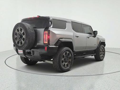 Magnus Gray Matte 2026 GMC HUMMER EV SUV 3X