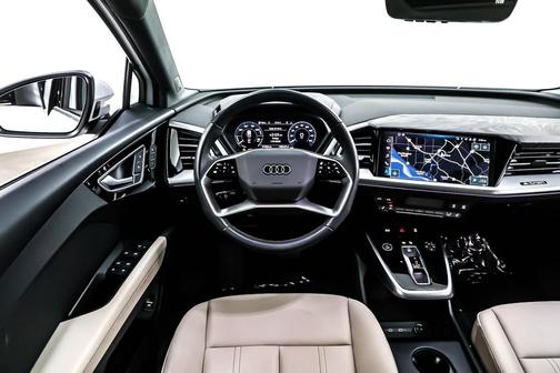 2024 Audi Q4 e-tron Sportback Premium Plus 50 quattro