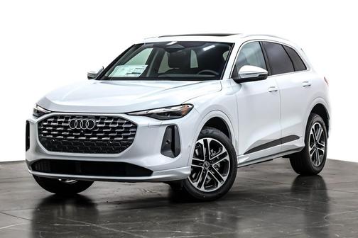 2025 Audi Q5 Premium
