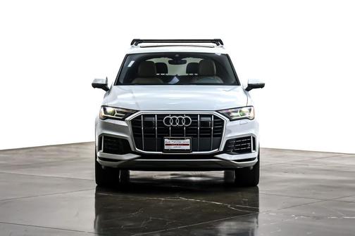 2021 Audi Q7 55 Premium Plus