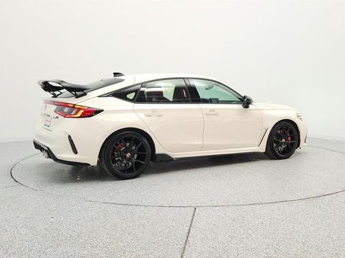 Championship White 2025 Honda Civic Type R Manual