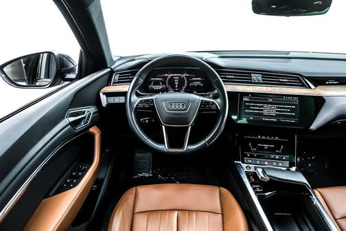 2022 Audi e-tron Sportback S line Premium