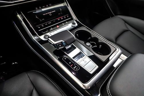2026 Audi Q8 55 Premium Plus