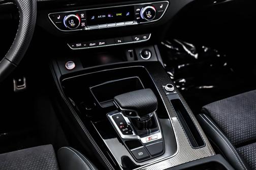 2025 Audi SQ5 3.0T Premium Plus