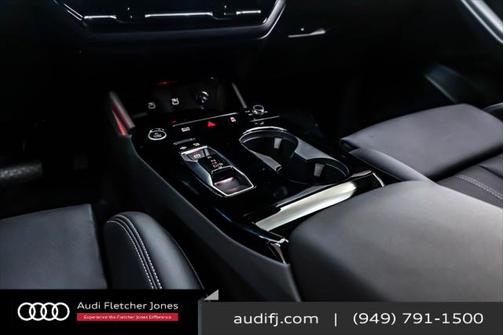 2025 Audi Q6 e-tron Premium Plus quattro