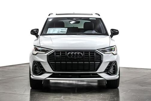 2025 Audi Q3 45 S line Premium Plus