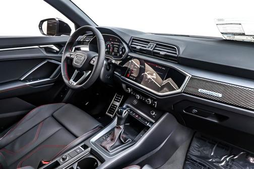 2025 Audi Q3 45 S line Premium Plus