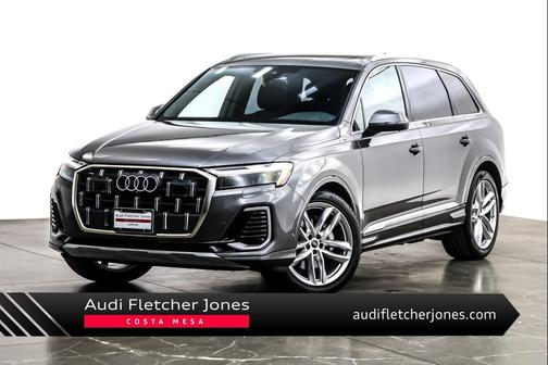 2025 Audi Q7 55 Premium Plus