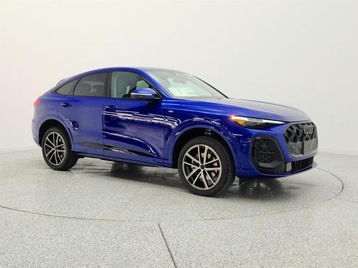 Ultra Blue Metallic 2026 Audi Q5 Sportback Premium Plus TFSI quattro S tronic