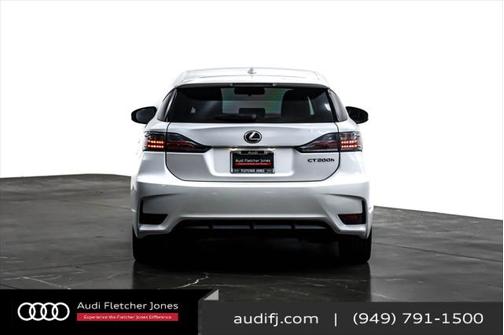 2017 Lexus CT 200h Base