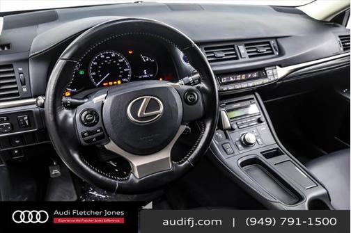2017 Lexus CT 200h Base