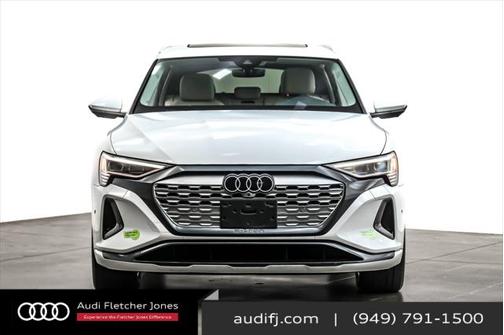 2024 Audi Q8 e-tron Premium Plus