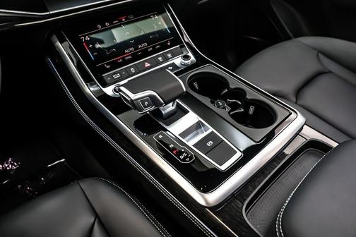 2026 Audi Q7 45 Premium Plus