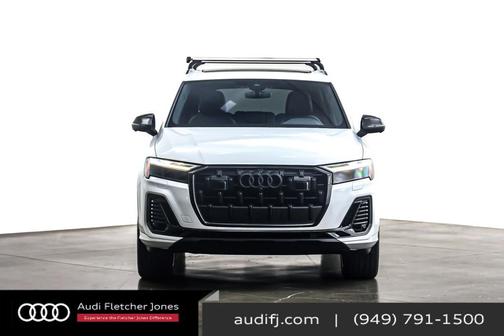 2025 Audi Q7 55 Premium Plus